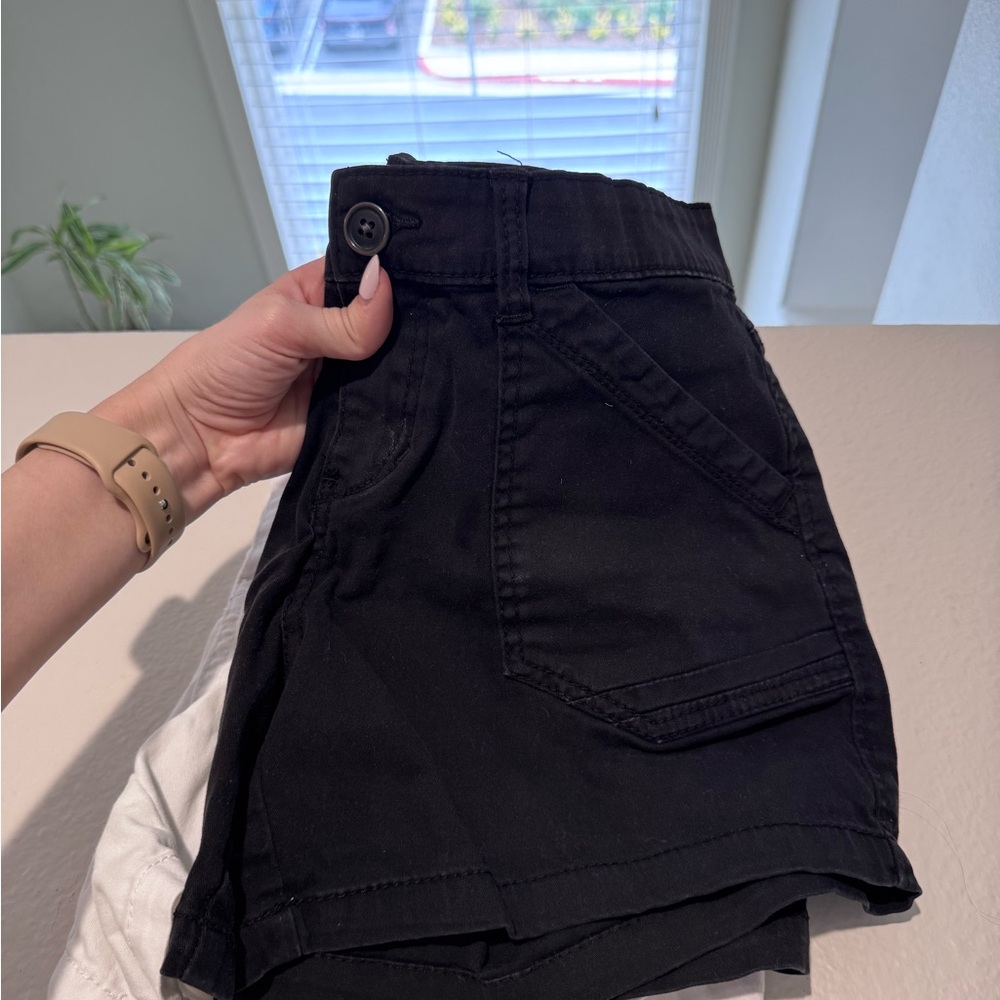 Bundle of Women's Shorts - Picture 3 of 13